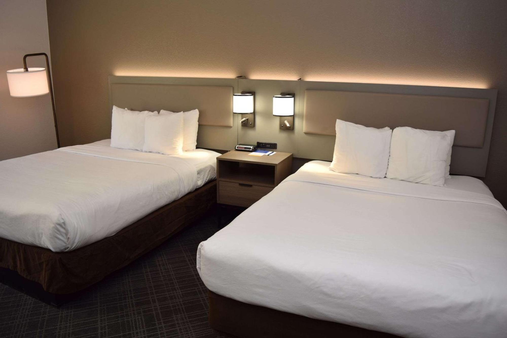 Comfort Inn & Suites Syracuse-Carrier Circle East Syracuse Esterno foto