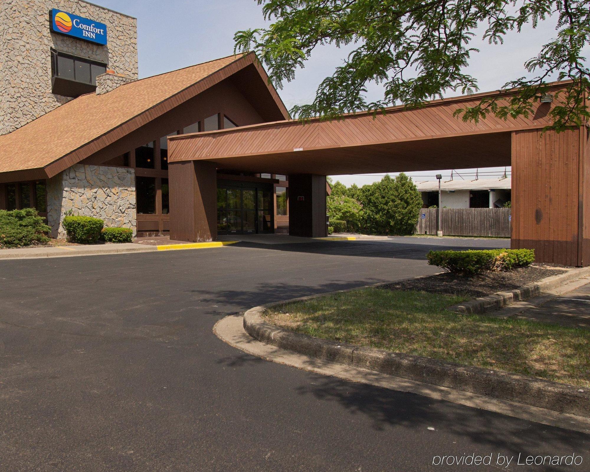 Comfort Inn & Suites Syracuse-Carrier Circle East Syracuse Esterno foto